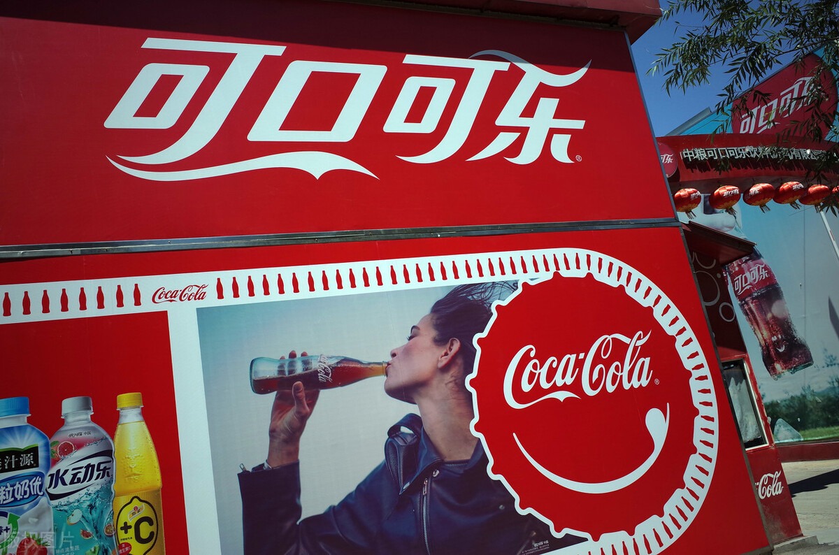 可口可乐疫情广告图片