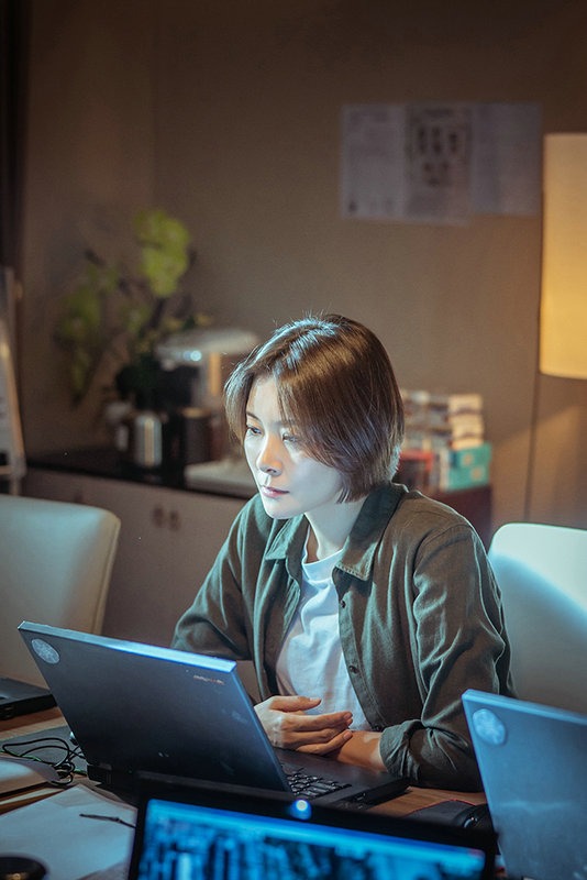 柯蓝《刑警之海外行动》饰演伍盛楠