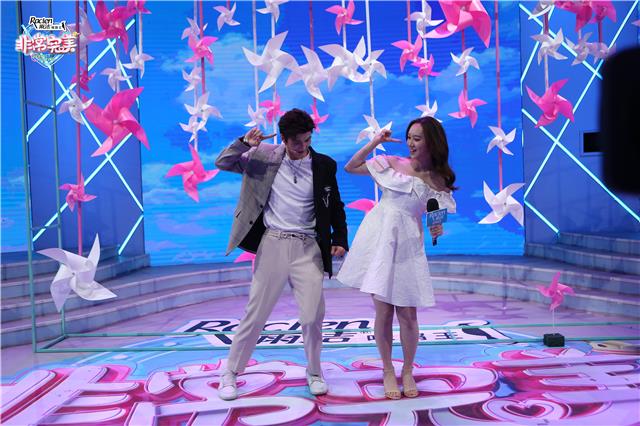 周四中午12点腾讯视频,周五21点30分贵州卫视,相约全新《非常完美》