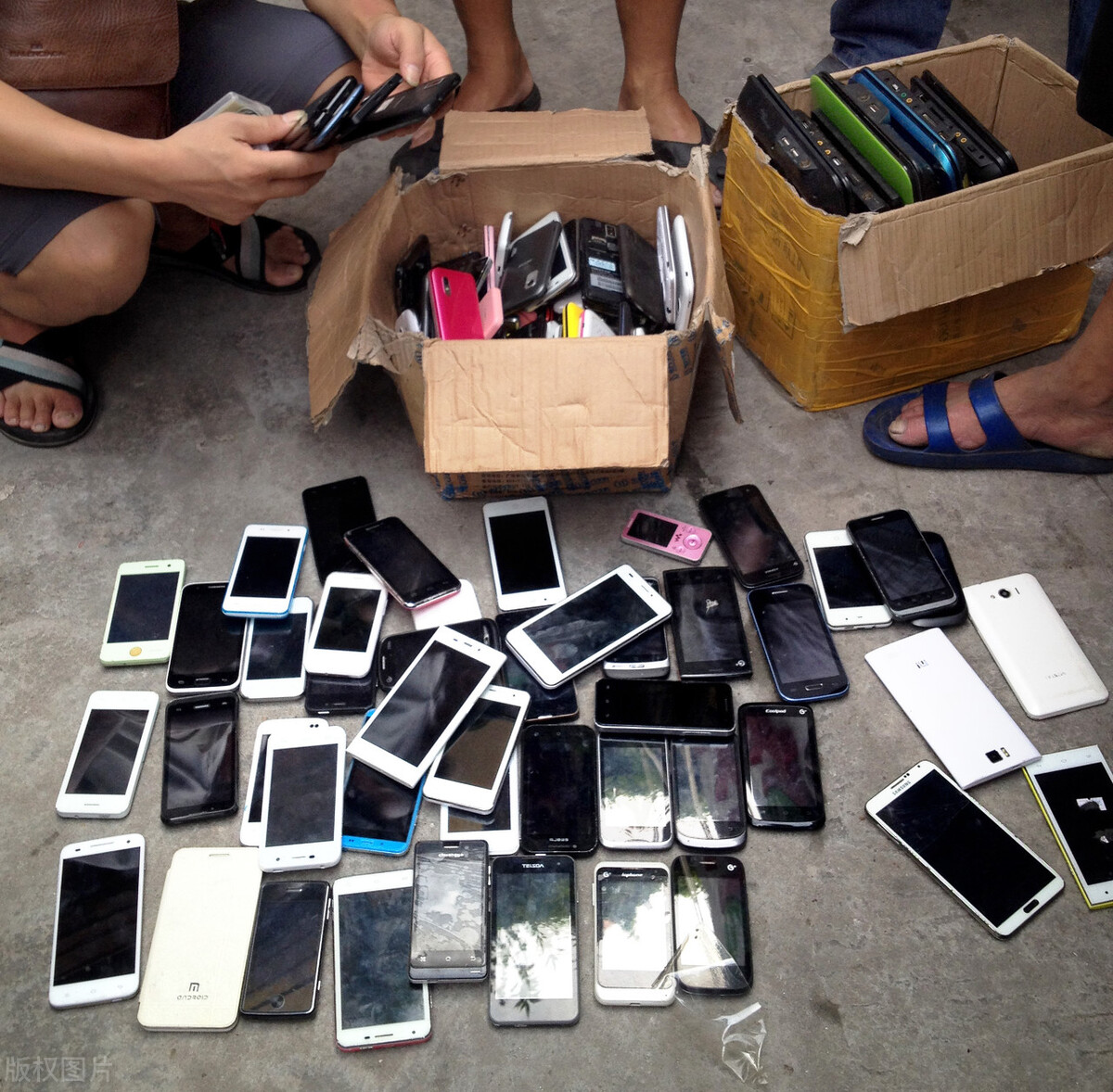 全国数亿"退役"手机"宁闲不卖"何解?