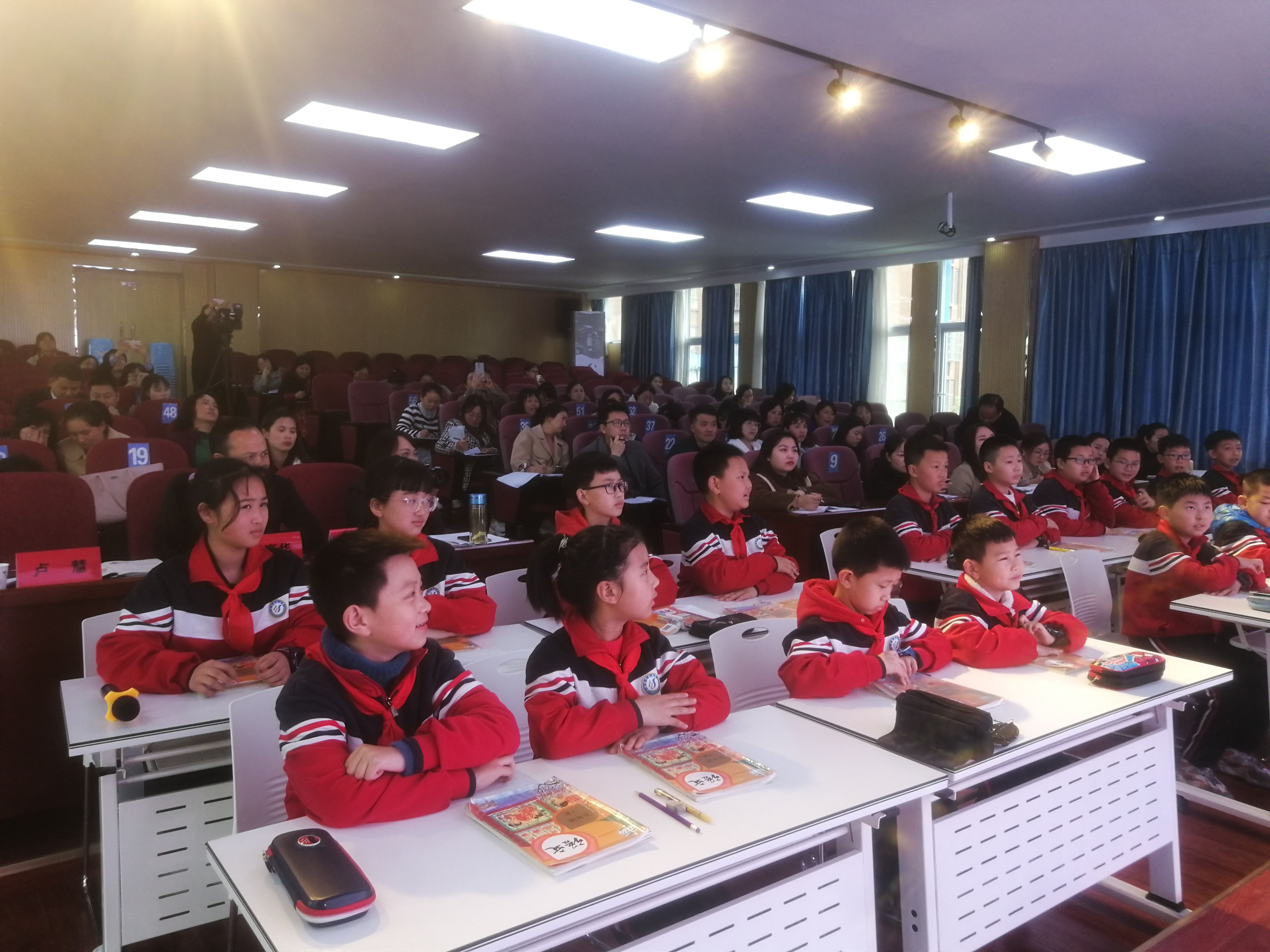 乌当区小学语文学科教师培训 (第二期)