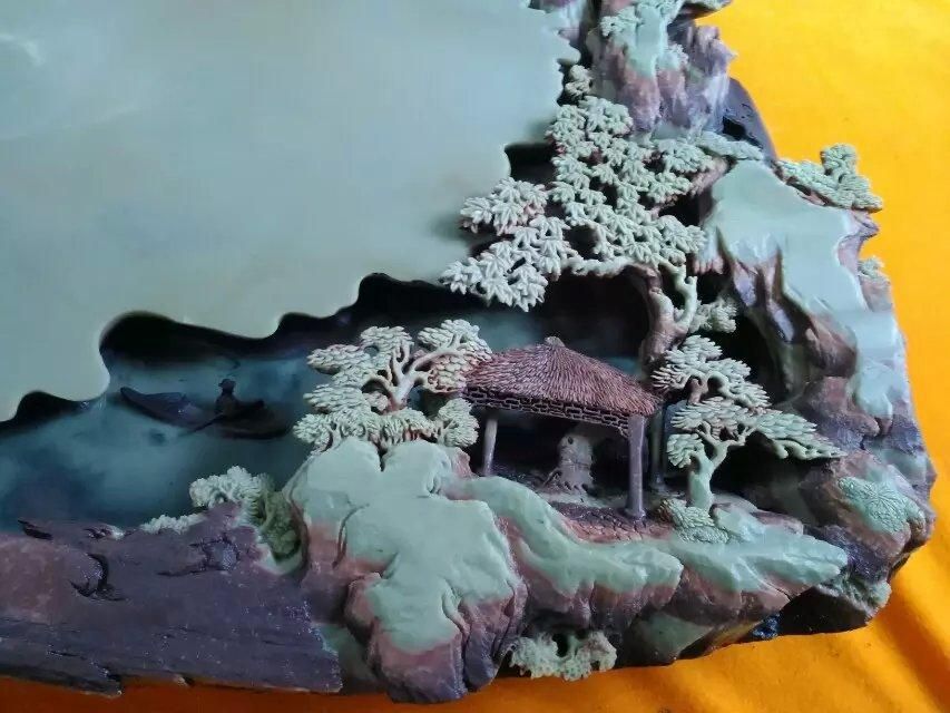用紫袍玉带石制作的砚台