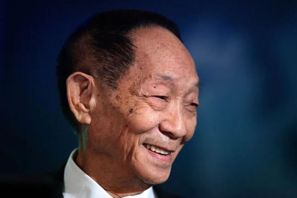 高福撰文纪念袁隆平论文写在祖国大地上的真实践行者