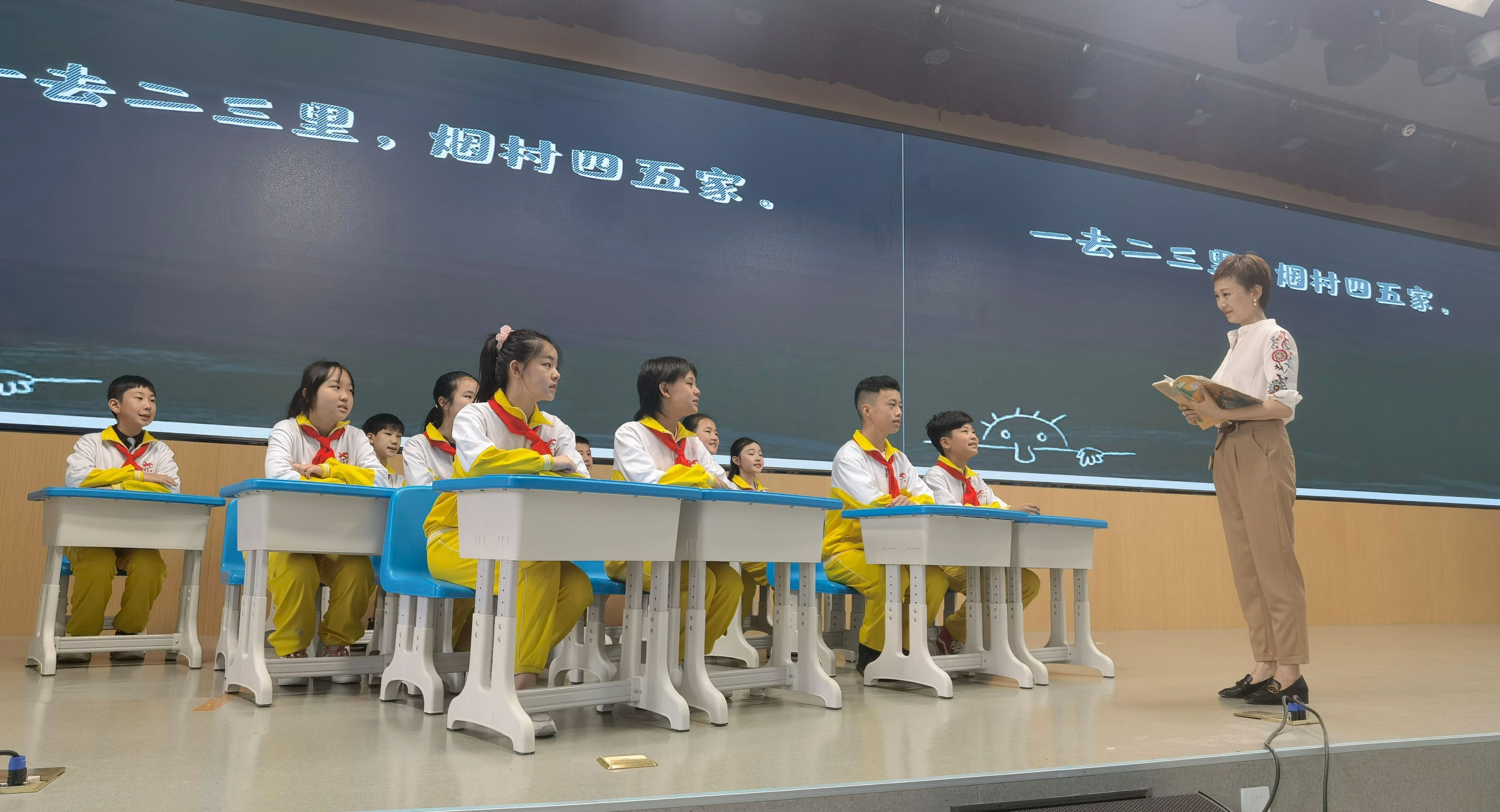 甲秀小学2021届毕业典礼文艺汇演圆满落幕