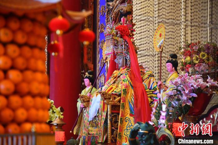 祖庙妈祖金身。　徐国荣 摄