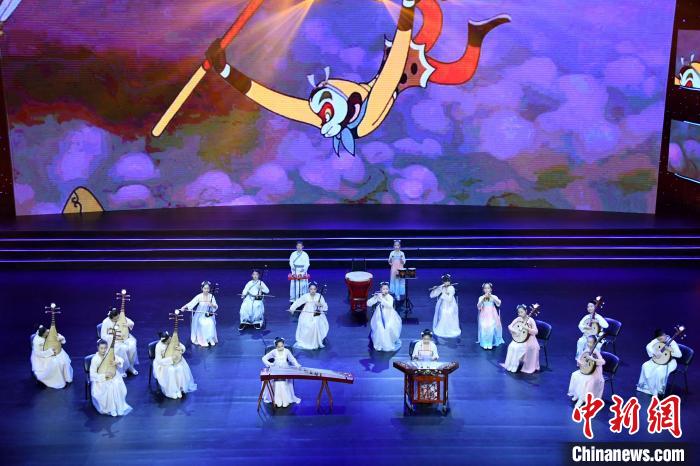 晚会表演现场 中国少年儿童文化艺术基金会供图