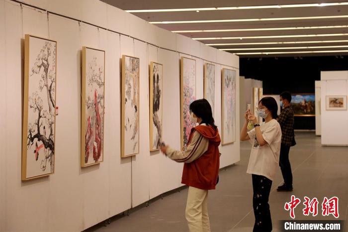 童心逐梦书画艺术展在天津开展七省市300件作品集中亮相
